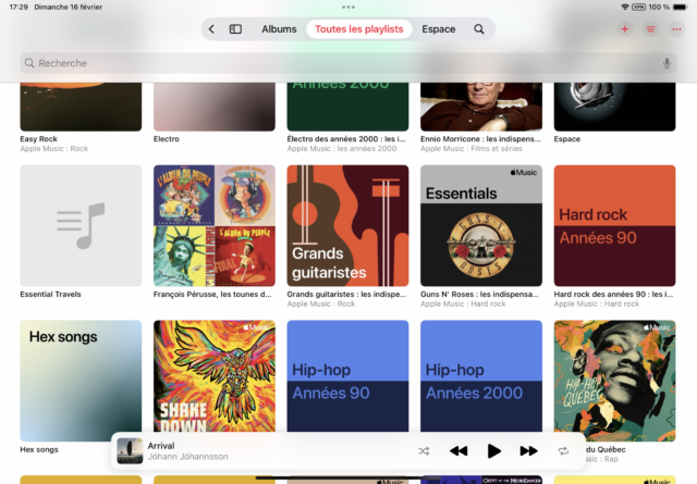Capture de la vue « Toutes les playlists » dans l’application Apple Musique pour iPadOS